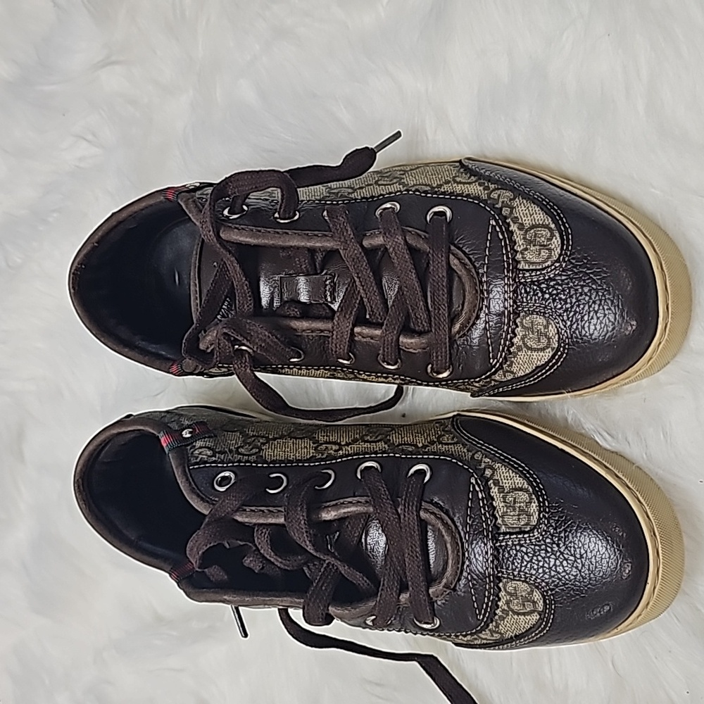 Gucci sneakers